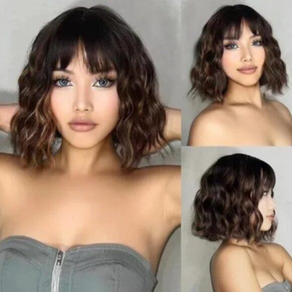 NEW Short Brown Wig with Highlights - Picture 1 of 4